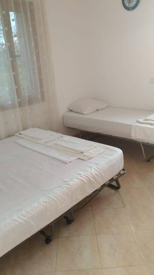 Mullaj Guest House Vlorë Екстериор снимка
