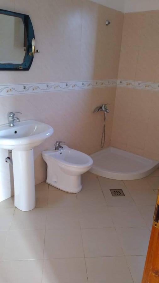Mullaj Guest House Vlorë Екстериор снимка