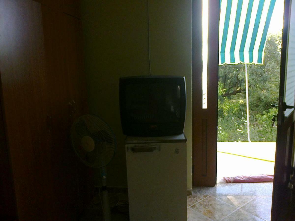 Mullaj Guest House Vlorë Екстериор снимка